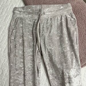 Lululemon Velvet Scuba Joggers